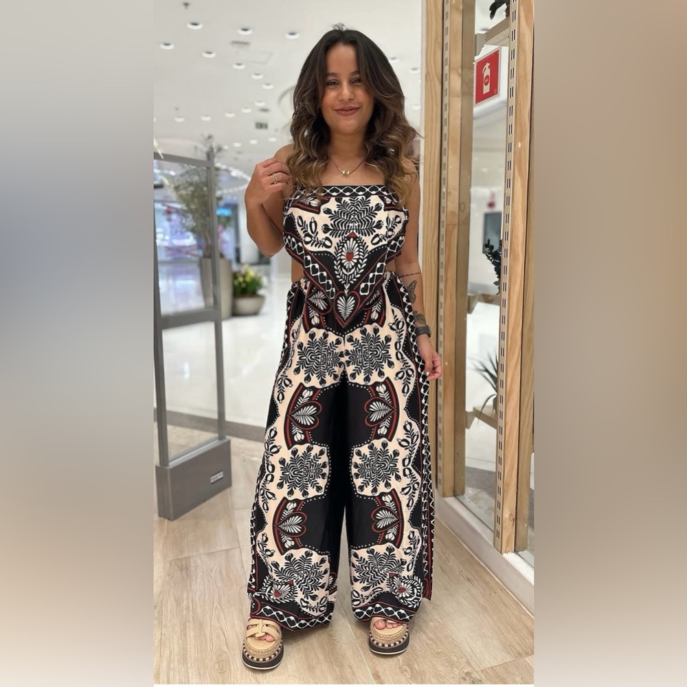 FARM Rio Macacao Passion Scarf Print Open-Back Jumpsuit Size XS Hearts Combo - Picture 1 of 12